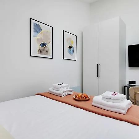 Cmg Voltaire Nation *