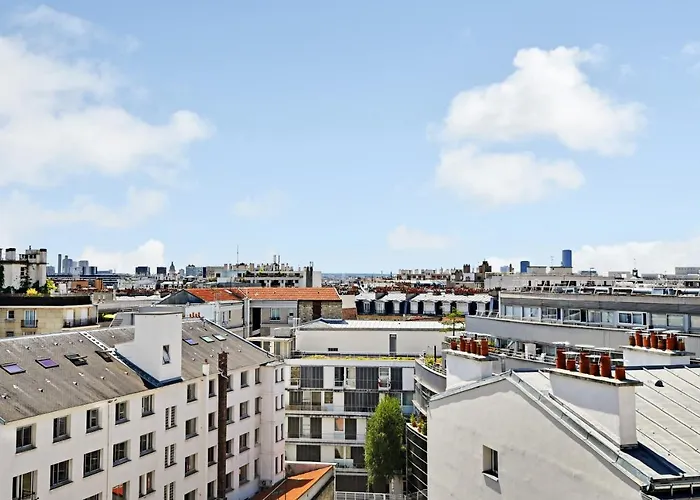 Cmg Voltaire Nation Paris