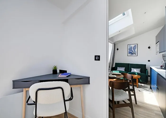 Cmg Voltaire Nation Apartman *
