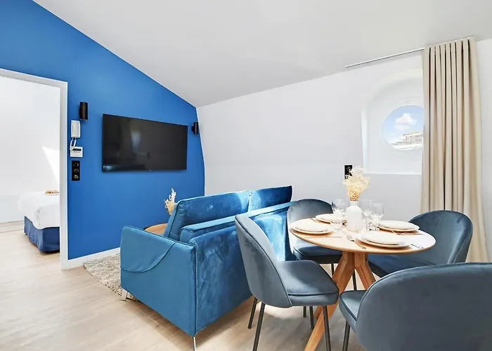 Cmg Voltaire Nation Apartman *